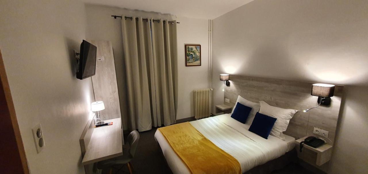 Hotel L'Alsace-Gare Sncf Narbonne Buitenkant foto